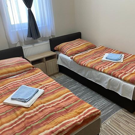 Aba-Boebe Vendeghaz Apartment Zalaszentivan Exterior foto